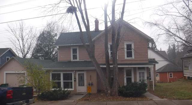 Photo of 211 Elm St W, Stillwater, MN 55082