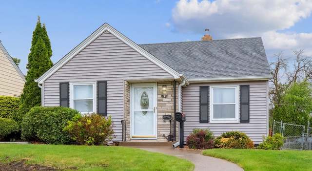 Photo of 1224 Grotto St N, Saint Paul, MN 55117