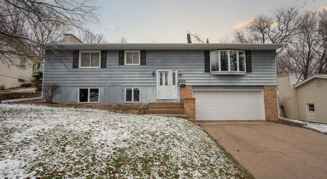 Photo of 4127 3rd St NW, Rochester, MN 55901