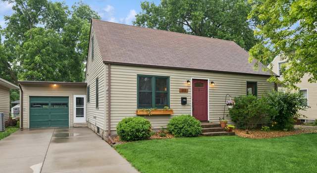 Photo of 111 Spruce St, Chaska, MN 55318