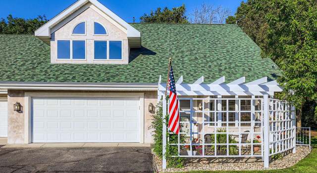 Photo of 700 Cherrywood Cir, Waconia, MN 55387