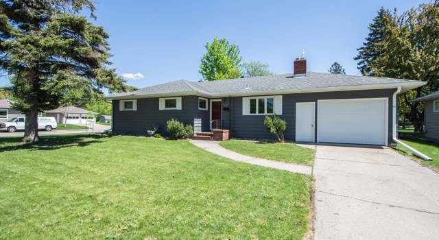 Photo of 1604 16th St S, Moorhead, MN 56560