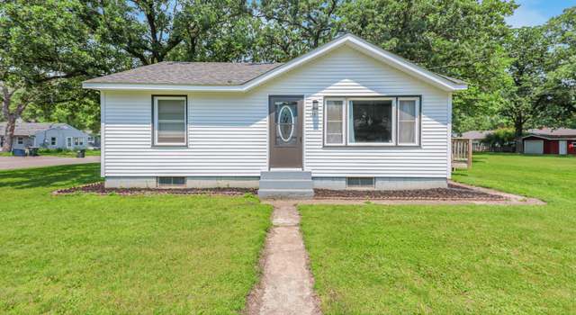 Photo of 123 2nd St N, Waite Park, MN 56387