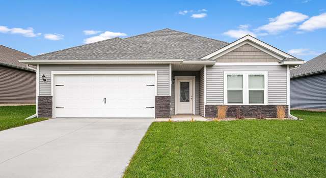 Photo of 5362 Fall Cir, North Branch, MN 55056