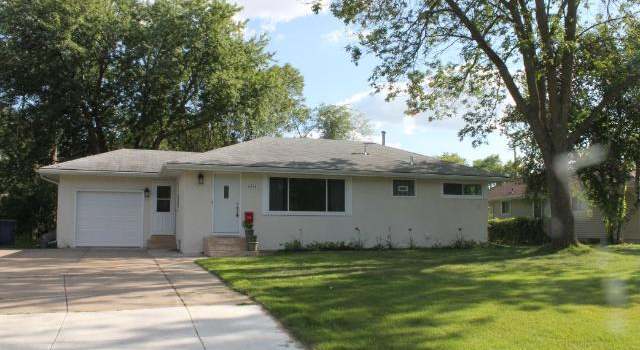 Photo of 4213 62nd Ave N, Brooklyn Center, MN 55429