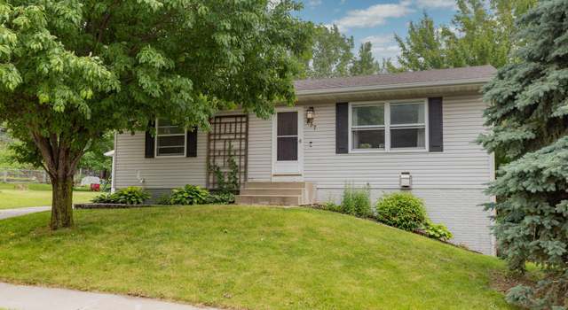 Photo of 837 41st Ave NW, Rochester, MN 55901