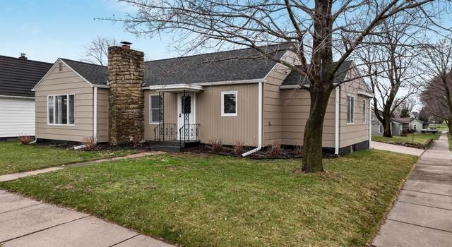 Photo of 603 Oak St, Bloomer, WI 54724