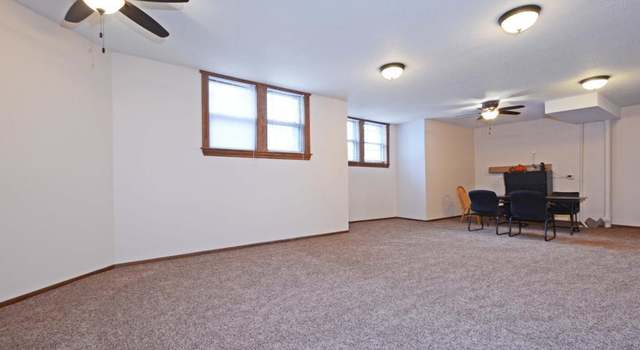 Photo of 391 Laurel Ave #303, Saint Paul, MN 55102