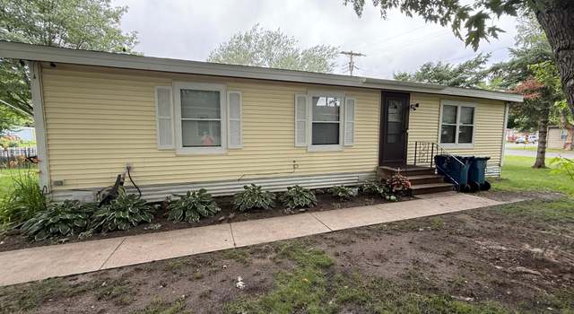 Photo of 291 Apple Ln, Circle Pines, MN 55014
