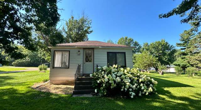 Photo of 1040 1st Ave NE, Glenwood, MN 56334