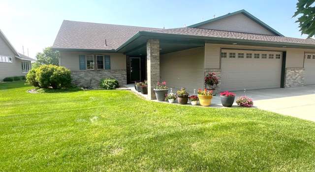 Photo of 1209 23rd St SE, Willmar, MN 56201