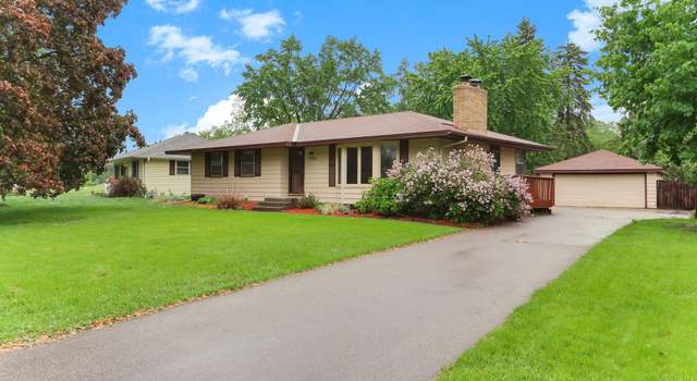 Photo of 8464 Meadow Lake Rd N, New Hope, MN 55428