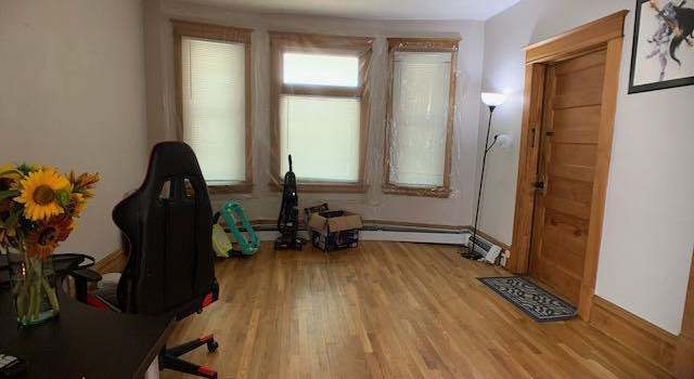 Photo of 674 Orange Ave E, Saint Paul, MN 55106
