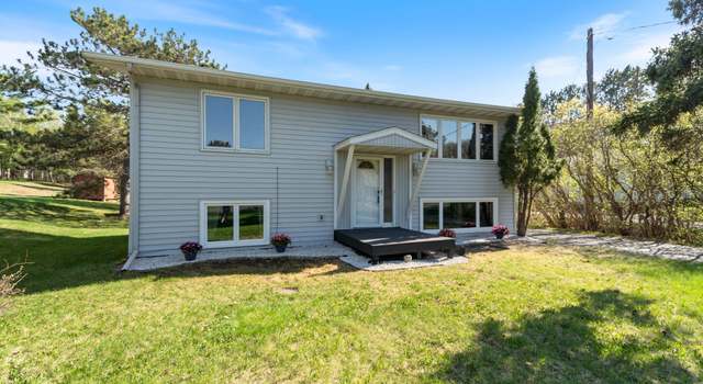 Photo of 212 E Willow St, Duluth, MN 55811