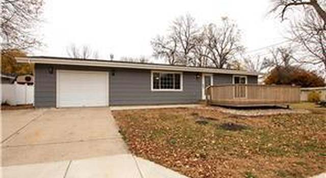 Photo of 631 East St, Stewart, MN 55385