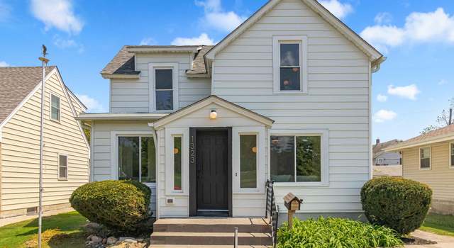 Photo of 1323 Pierce St NE, Minneapolis, MN 55413