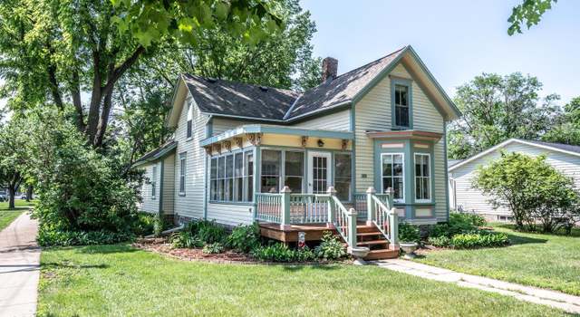 Photo of 320 Walnut St, Farmington, MN 55024