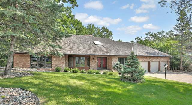 Photo of 6414 Timber Rdg, Edina, MN 55439