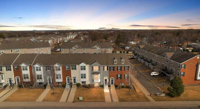 Photo of 5505 Elm Grove Ct, New Hope, MN 55428