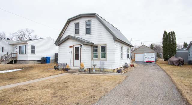 Photo of 207 2nd St NE, Dilworth, MN 56529