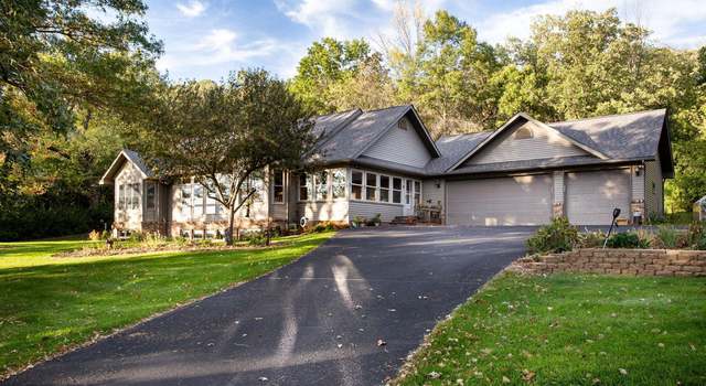 Photo of 1234 County Road J, River Falls, WI 54022
