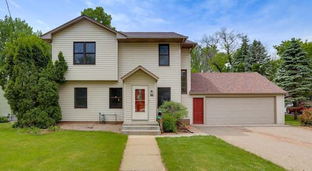Photo of 218 Owens St N, Stillwater, MN 55082