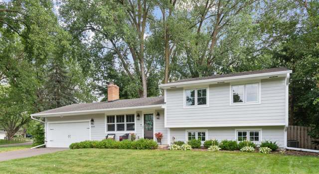 Photo of 16303 Temple Dr S, Minnetonka, MN 55345
