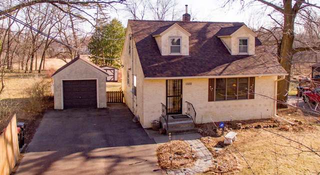 Photo of 1100 County RD C E, Maplewood, MN 55109