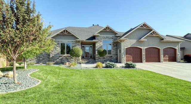 Photo of 2607 Mcleod Dr E, West Fargo, ND 58078