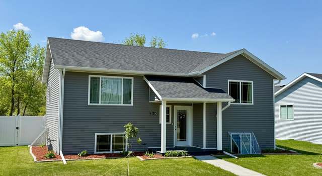 Photo of 2014 Nelson Dr, Thief River Falls, MN 56701