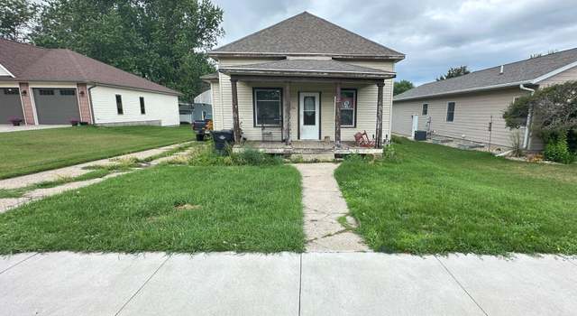 Photo of 203 S 4th St, Beaver Creek, MN 56116