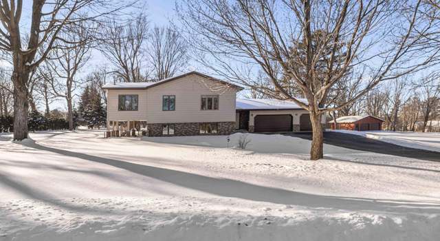 Photo of 116 Maplewood Dr, Randall, MN 56475