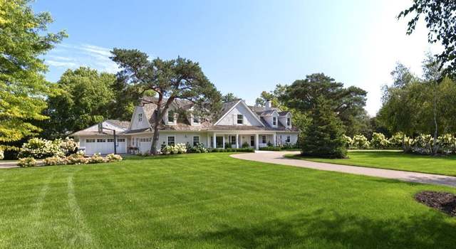 Photo of 415 Highcroft Rd, Wayzata, MN 55391
