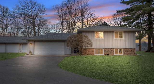 Photo of 530 Center St, Taylors Falls, MN 55084