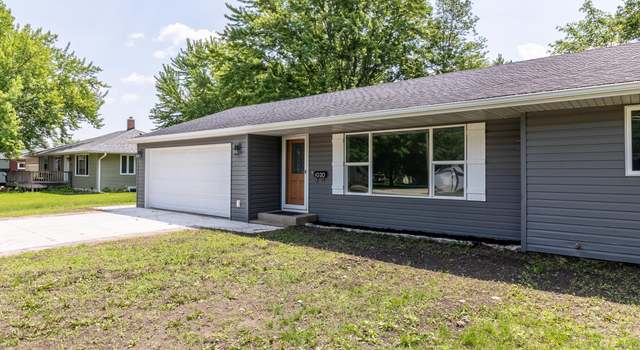 Photo of 1020 1st St S, Cold Spring, MN 56320
