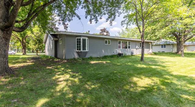 Photo of 1020 1st St S, Cold Spring, MN 56320