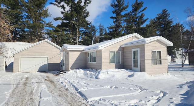 Photo of 32 Dalles Ave, Carlton, MN 55718