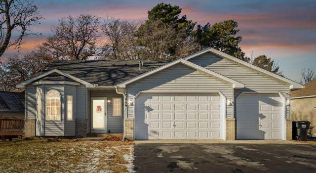 Photo of 25866 Glen Oak Dr, Wyoming, MN 55092