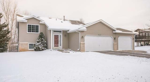 Photo of 4327 Hadley Ave N, Oakdale, MN 55128