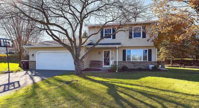 Photo of 3890 Newtown Ct, Eagan, MN 55123