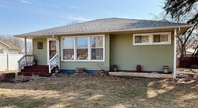 Photo of 314 Kneale Ave S, Thief River Falls, MN 56701