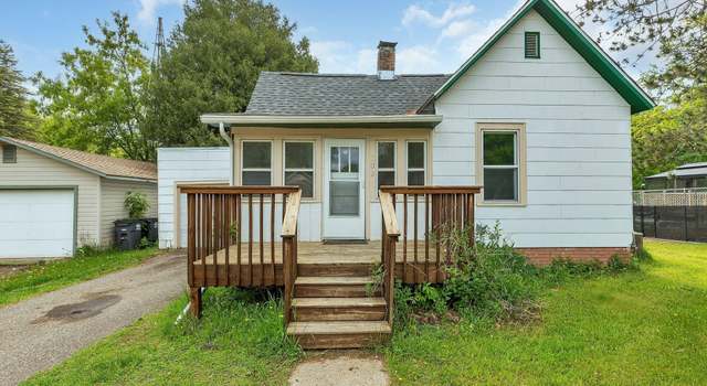 Photo of 302 N Cedar St, Onamia, MN 56359