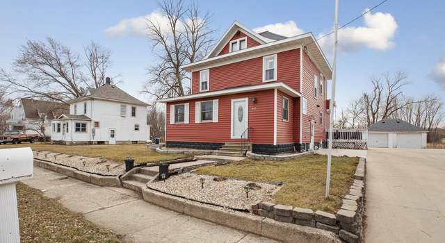 Photo of 412 W Franklin St, Morristown, MN 55052
