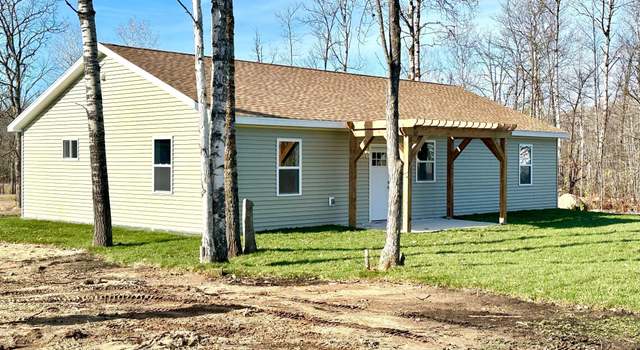 Photo of 205 Ellen St, Marble, MN 55764