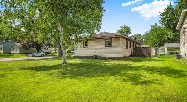 Photo of 1219 12th St SE, Saint Cloud, MN 56304