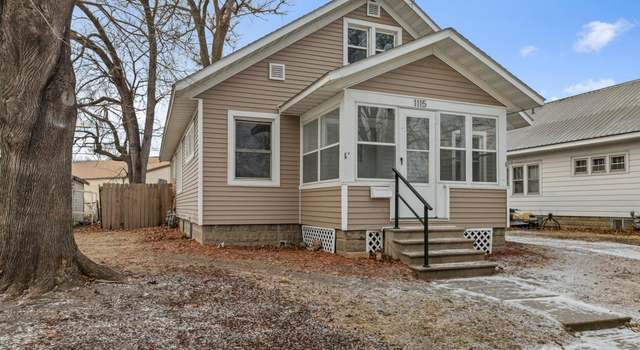 Photo of 1115 Marian St, Winona, MN 55987