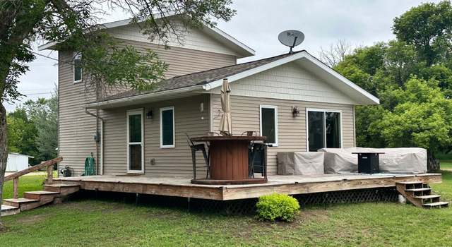 Photo of 316 2nd St NE, Menahga, MN 56464