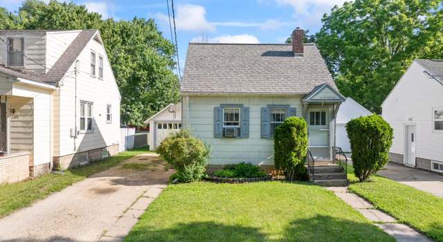 Photo of 1309 2nd St NE, Rochester, MN 55906