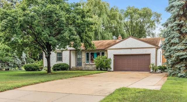 Photo of 1390 Onondaga St NE, Minneapolis, MN 55432