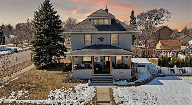 Photo of 724 S Calvin St, Fergus Falls, MN 56537